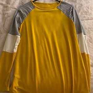 Long sleeve dress shirt